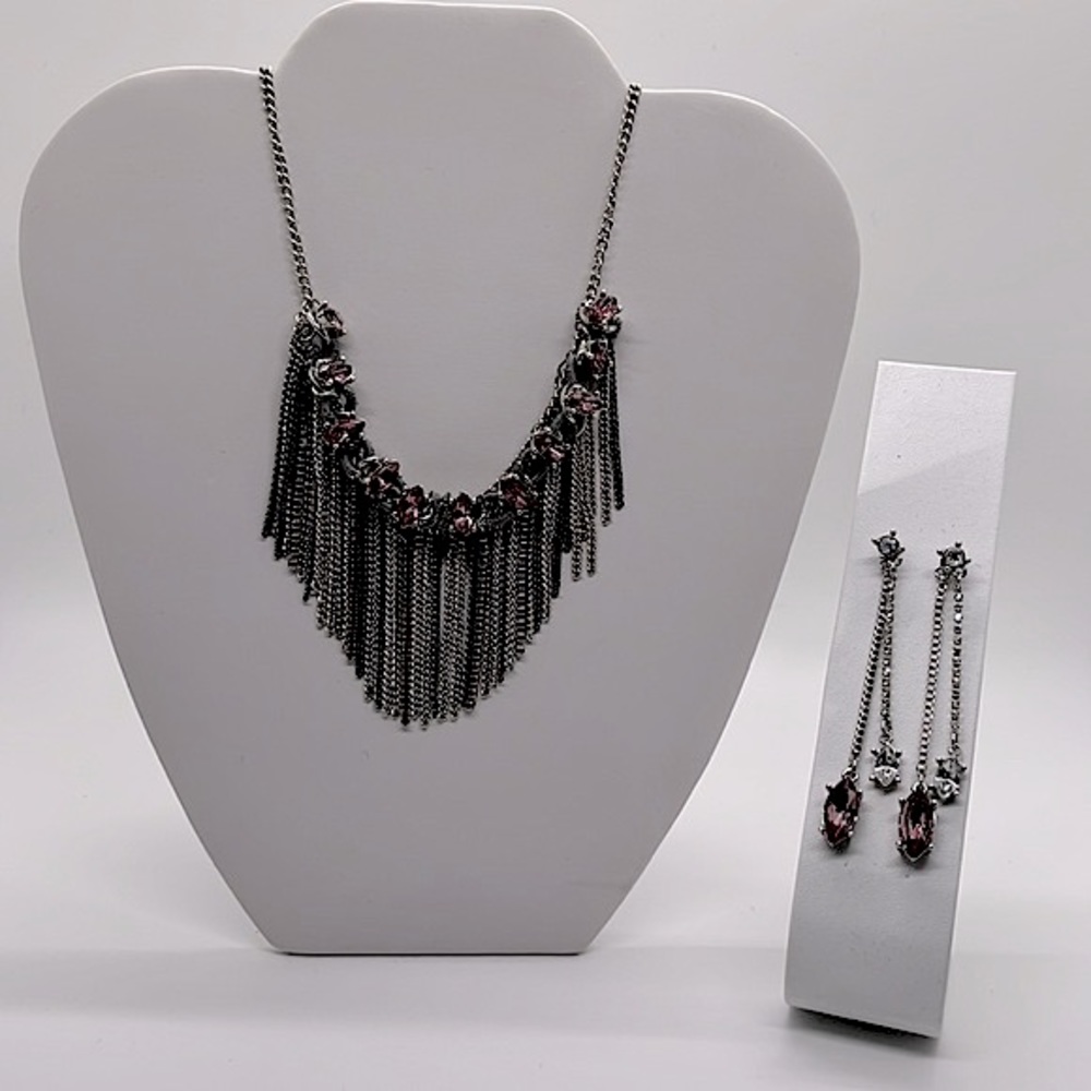 Women's Necklace and Earring Set
